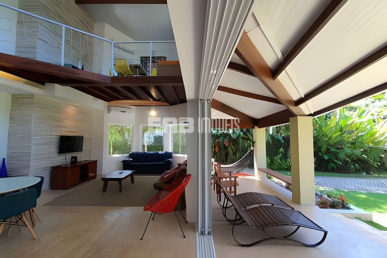 Casa com 5 quartos em Itamambuca