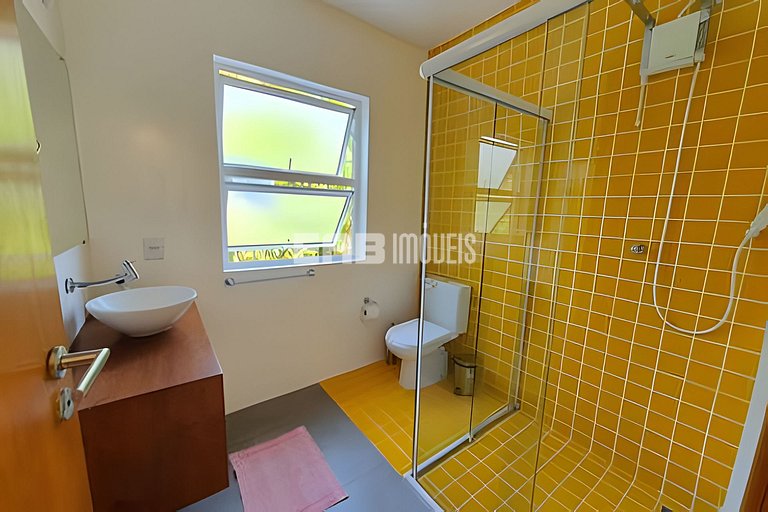 Casa com 5 quartos em Itamambuca