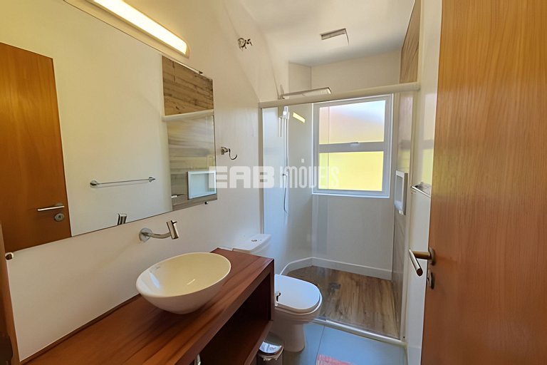 Casa com 5 quartos em Itamambuca