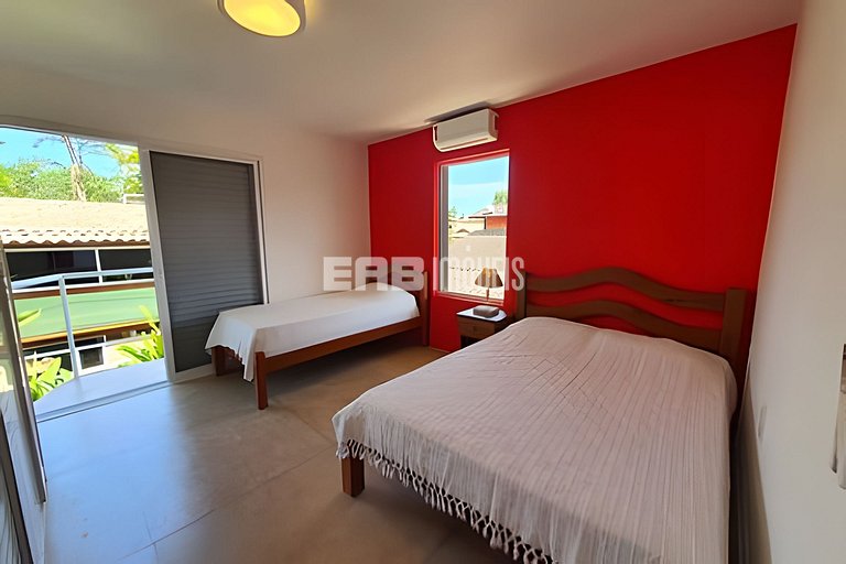 Casa com 5 quartos em Itamambuca