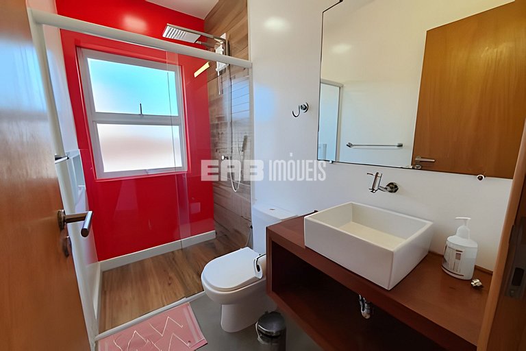 Casa com 5 quartos em Itamambuca