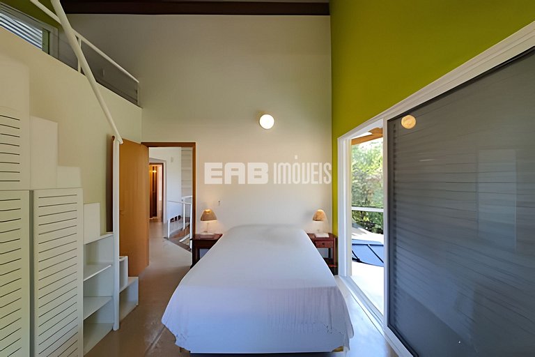 Casa com 5 quartos em Itamambuca