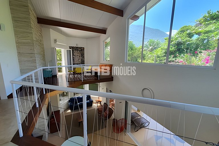 Casa com 5 quartos em Itamambuca