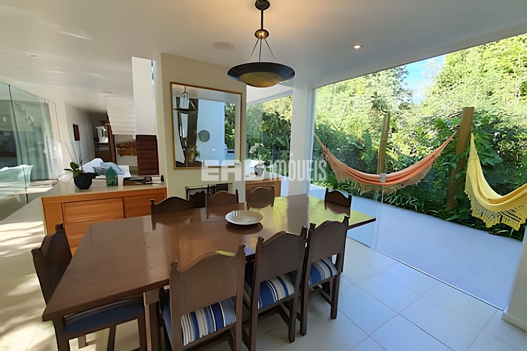 Casa de alto padrão no Prumirim