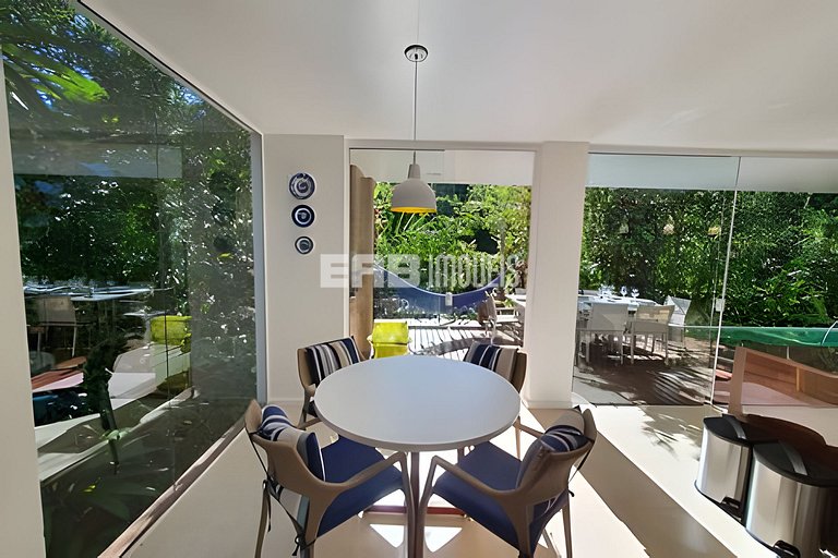 Casa de alto padrão no Prumirim