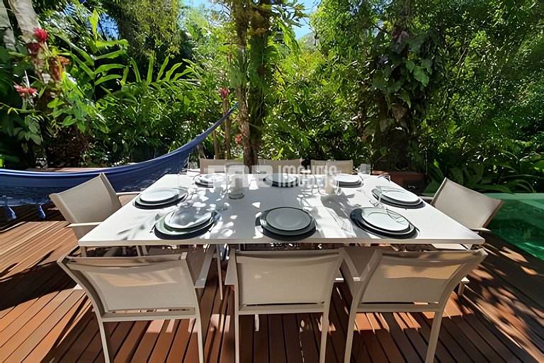 Casa de alto padrão no Prumirim