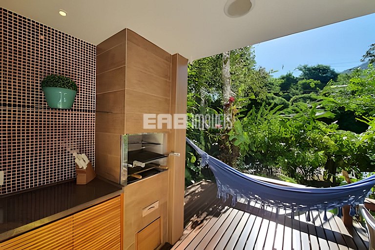 Casa de alto padrão no Prumirim