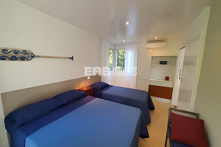 Casa de alto padrão no Prumirim