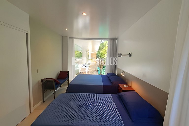 Casa de alto padrão no Prumirim