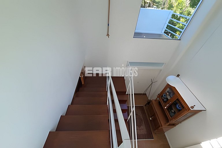 Casa de alto padrão no Prumirim