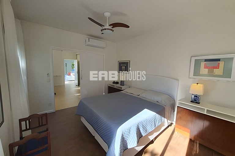 Casa de alto padrão no Prumirim