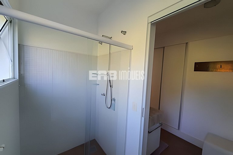 Casa de alto padrão no Prumirim