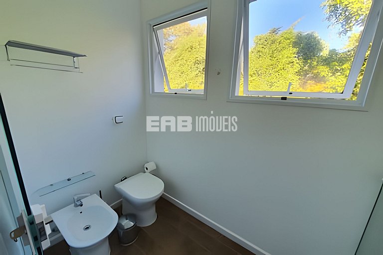 Casa de alto padrão no Prumirim