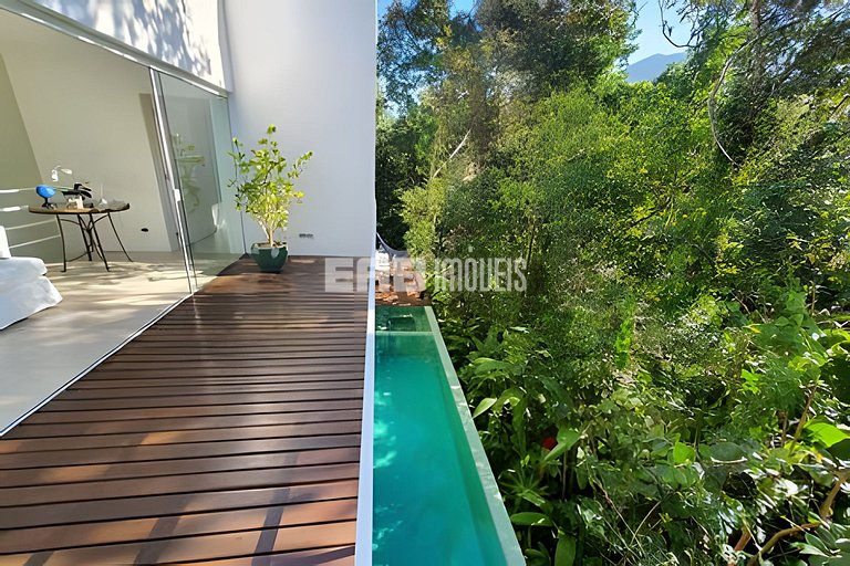 Casa de alto padrão no Prumirim