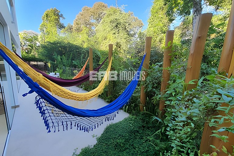 Casa de alto padrão no Prumirim