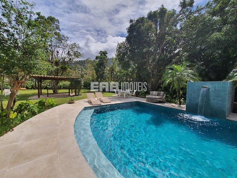 Altíssimo padrão - 4 suítes, sauna e academia