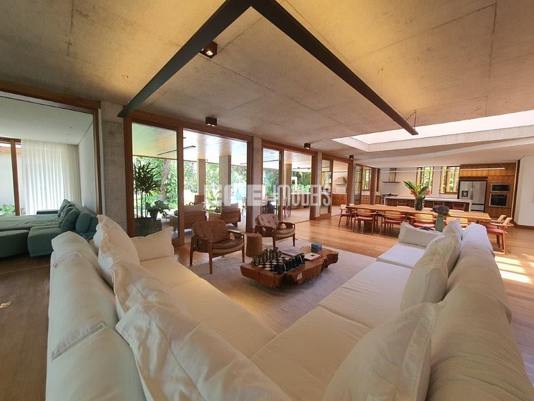 Altíssimo padrão - 4 suítes, sauna e academia