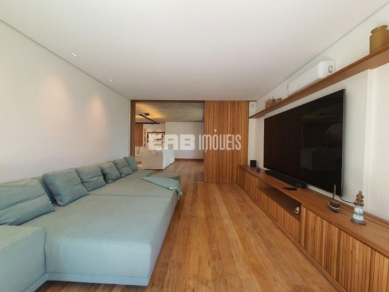 Altíssimo padrão - 4 suítes, sauna e academia