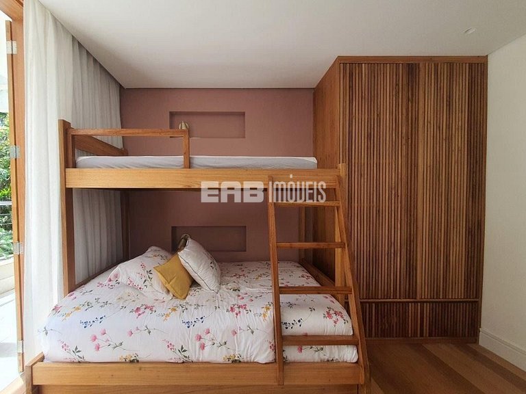 Altíssimo padrão - 4 suítes, sauna e academia