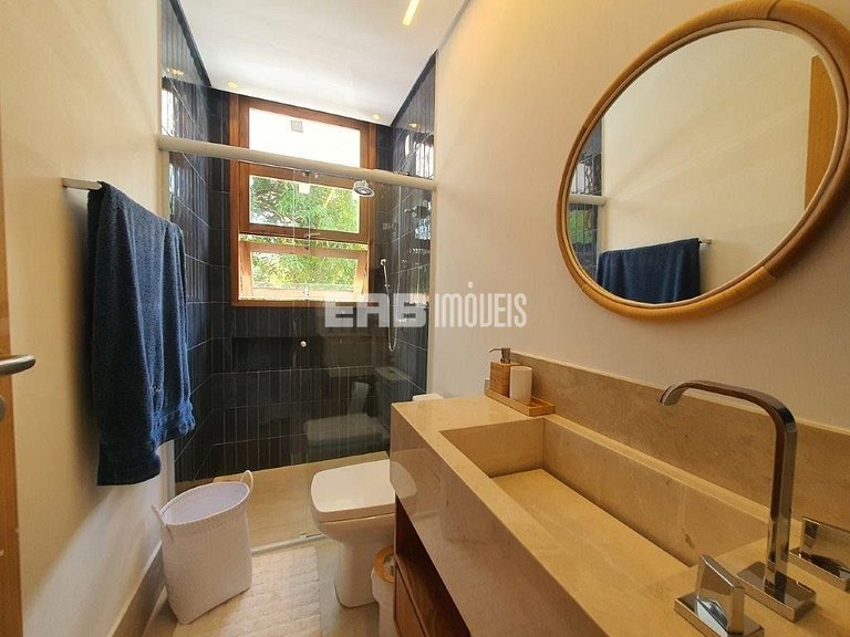 Altíssimo padrão - 4 suítes, sauna e academia