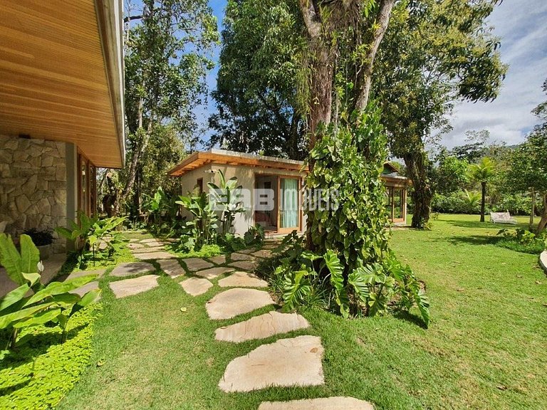 Altíssimo padrão - 4 suítes, sauna e academia