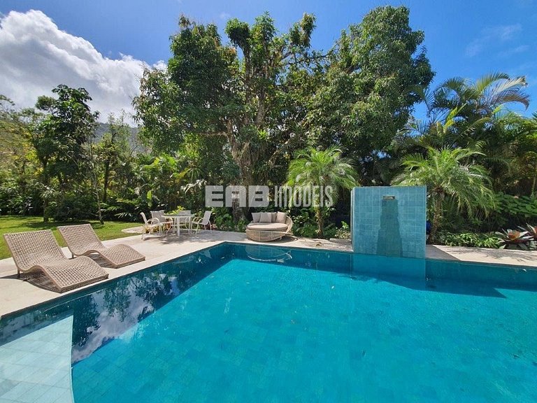 Altíssimo padrão - 4 suítes, sauna e academia