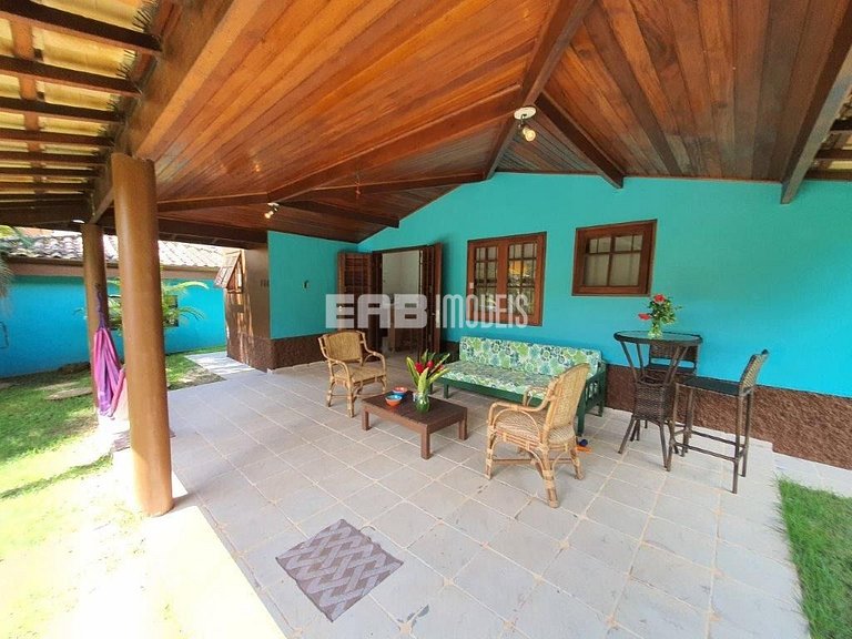 Casa a poucos passos da linda Praia de Itamambuca