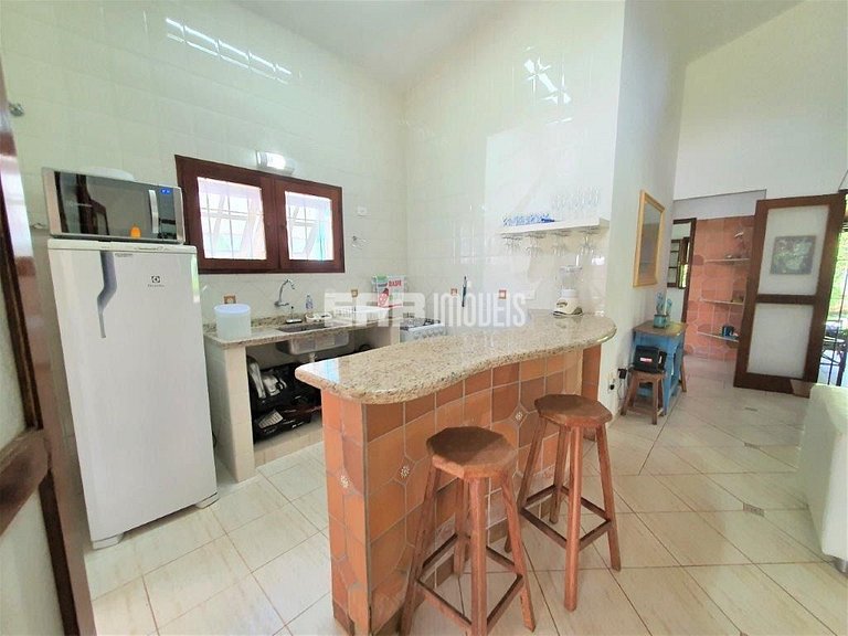 Casa a poucos passos da linda Praia de Itamambuca