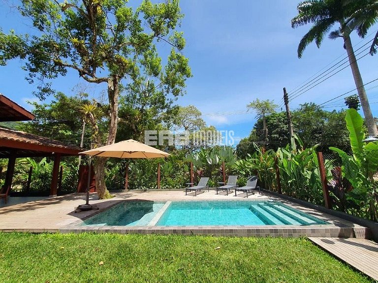 Casa recém reformada para locação de temporada em Itamambuca