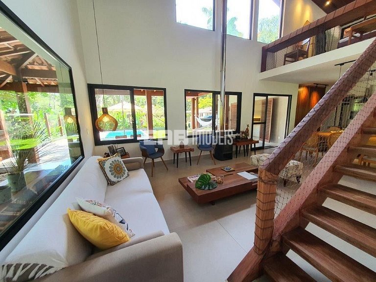 Casa recém reformada para locação de temporada em Itamambuca