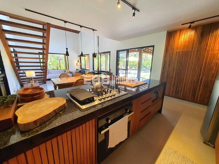 Casa recém reformada para locação de temporada em Itamambuca