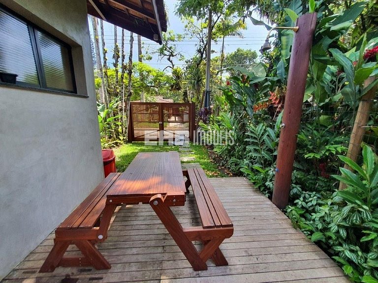 Casa recém reformada para locação de temporada em Itamambuca