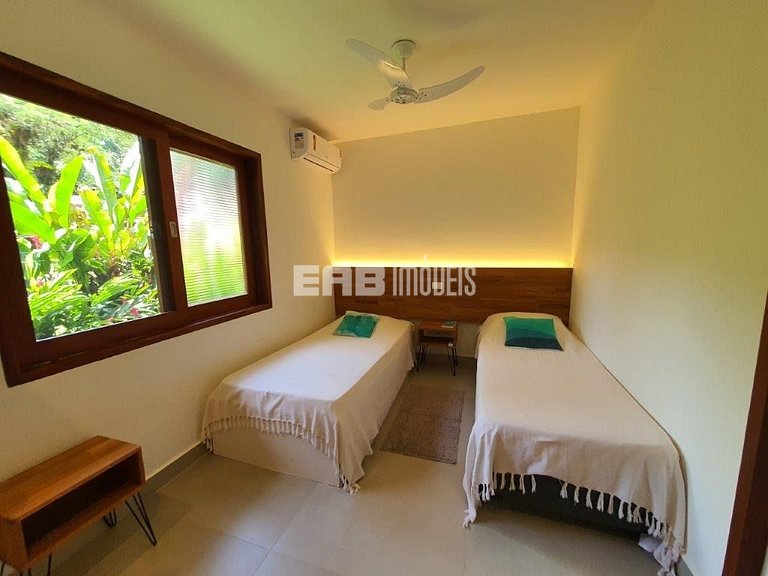 Casa recém reformada para locação de temporada em Itamambuca