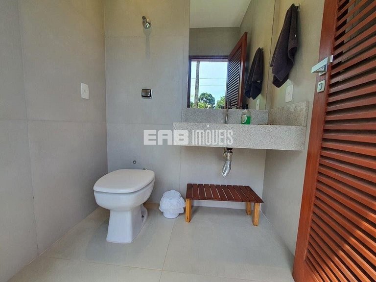 Casa recém reformada para locação de temporada em Itamambuca