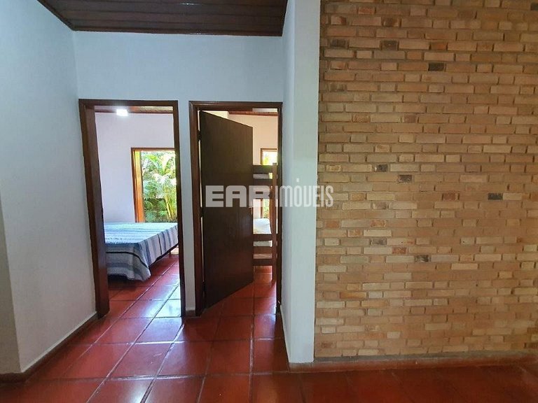 Casa a 80m da praia de Itamambuca