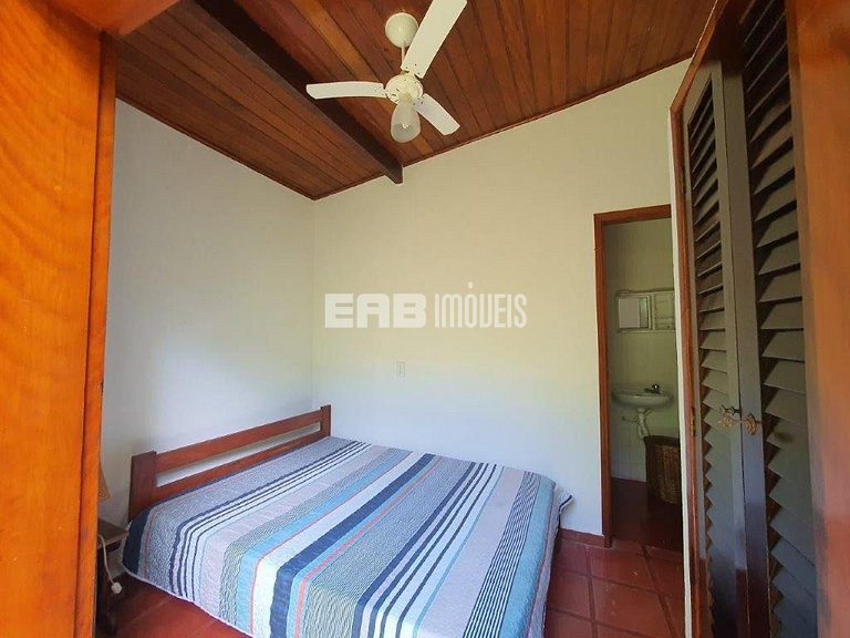 Casa a 80m da praia de Itamambuca
