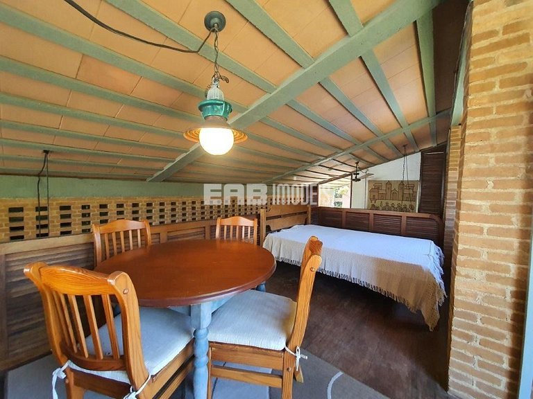 Casa com piscina, churrasqueira e ar em Itamambuca