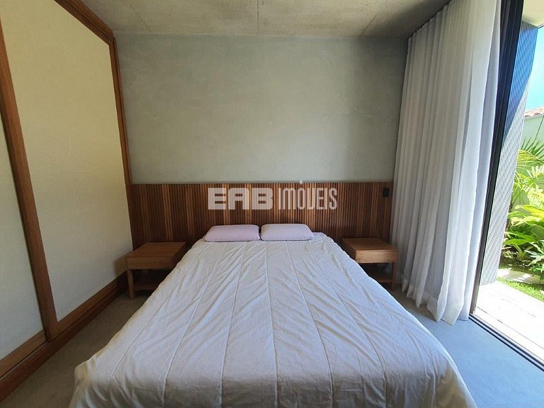 Casa de alto padrão com 6 suítes a 30m da praia