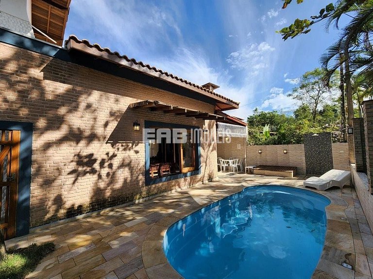 Casa para locação de temporada em Itamambuca