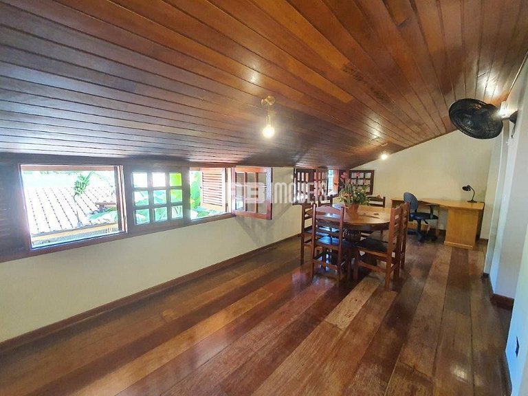 Casa a alguns passos da Praia de Itamambuca