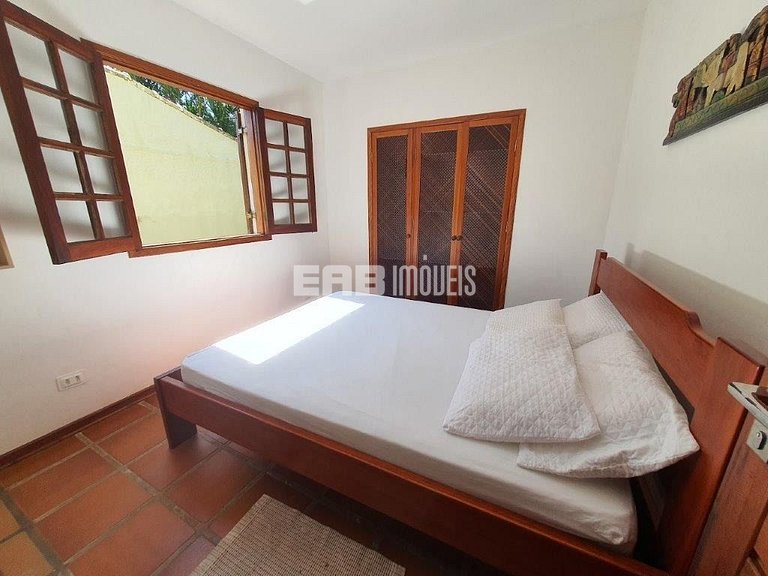 Casa a alguns passos da Praia de Itamambuca