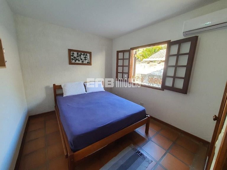 Casa a alguns passos da Praia de Itamambuca