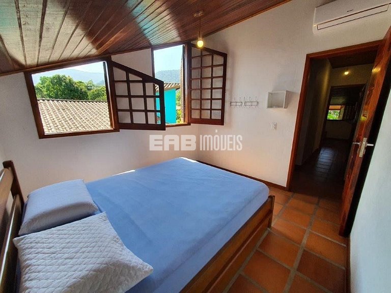 Casa a alguns passos da Praia de Itamambuca