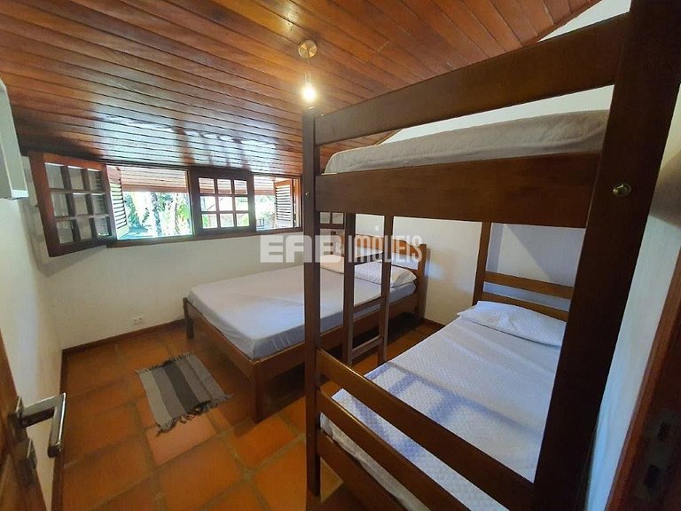 Casa a alguns passos da Praia de Itamambuca