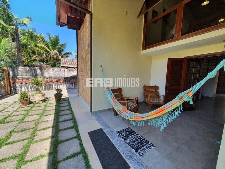 Casa a alguns passos da Praia de Itamambuca