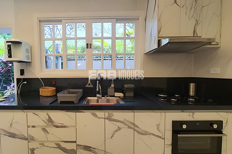 Casa para 4 pessoas a 80m da praia de Itamambuca