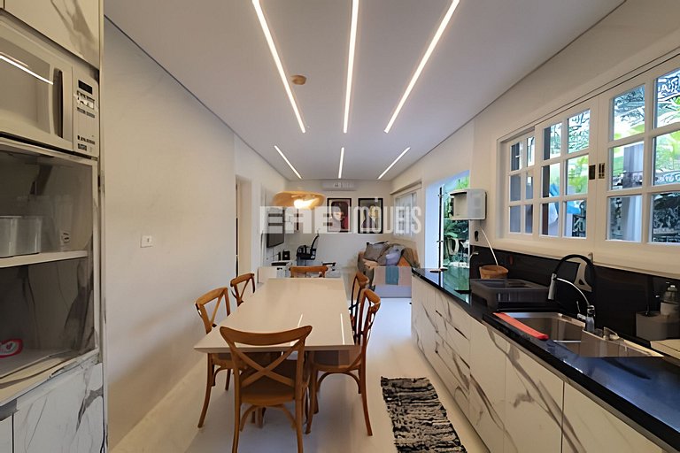 Casa para 4 pessoas a 80m da praia de Itamambuca