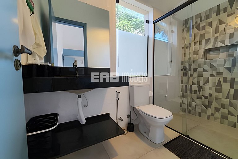 Com ar e piscina, a 120m da praia de Itamambuca