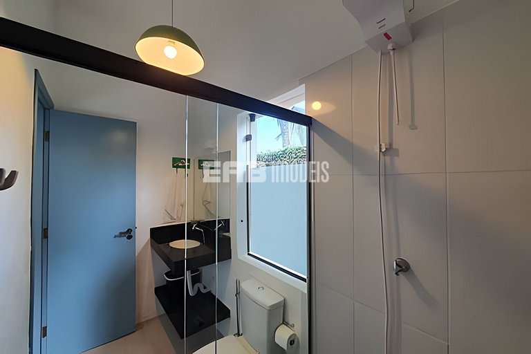 Com ar e piscina, a 120m da praia de Itamambuca