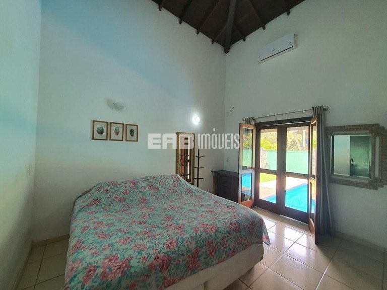 Casa a 40m do mar para temporada em Itamambuca